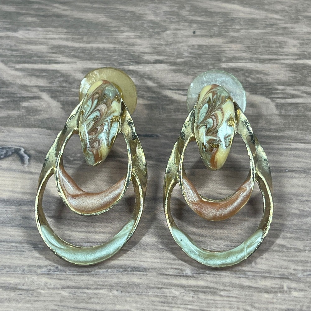 Tiered Vintage 80s 90s Style Drop Post Earrings Gold Tone Tan‎ Marbled Enamel